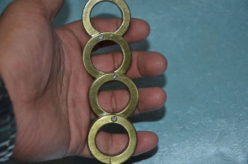 Distinctive Round Finger Hexagonal Ring Square Finger Self-defense Emergency Window Breaker Finger Buckle Self-defense Ring_voghion.com