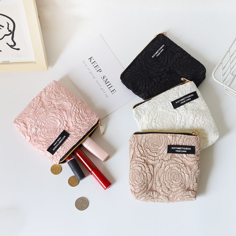 Rosenblumen-Geldbörse für Damen, kleines und einzigartiges Design, neue Münzbörse 2025, hochwertiger Reißverschluss_voghion.com