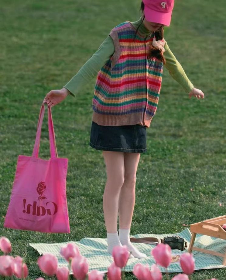 Cardigan lavorato a maglia a righe arcobaleno Dopamine per donna in primavera e autunno, canotta a strati e senza maniche_voghion.com