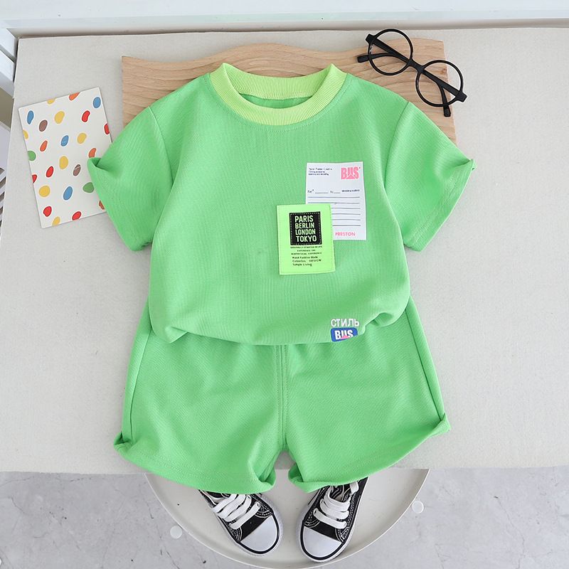 Vêtements pour enfants Costume à manches courtes pour garçon 2024 nouveau beau bébé vêtements d'été costume deux pièces vêtements d'été pour bébé tendance à la mode_voghion.com