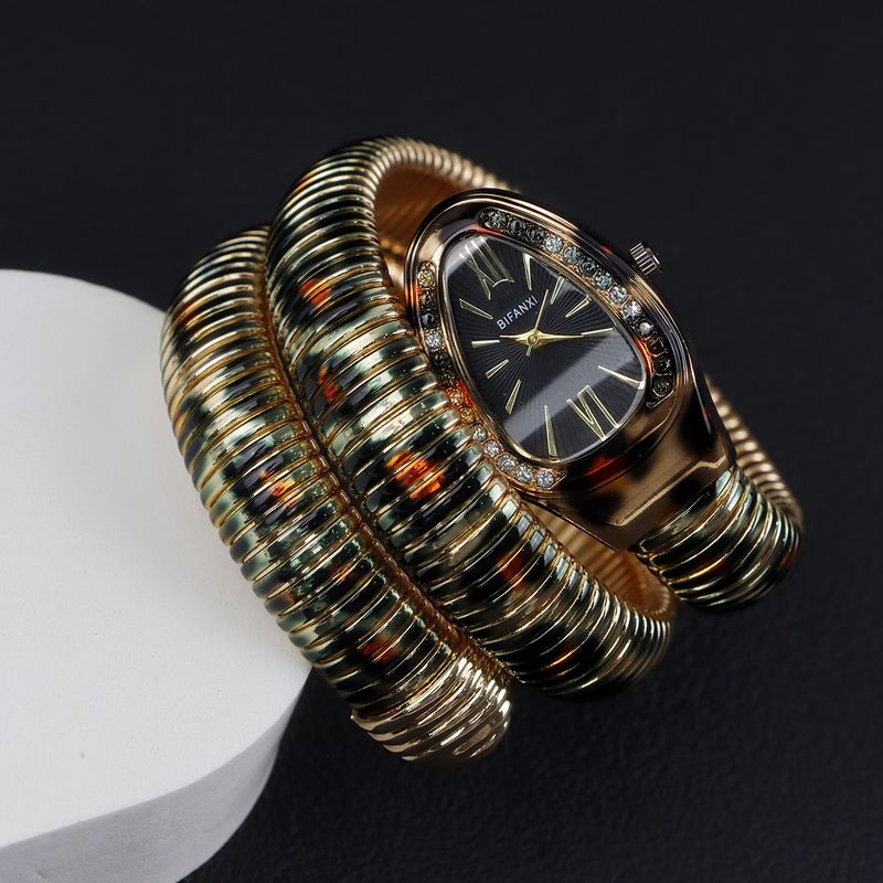Fashion Creative Snake-Shaped For Women, Unique Pattern Quartz With Steel Band Bracelet, Electronic Watch_voghion.com