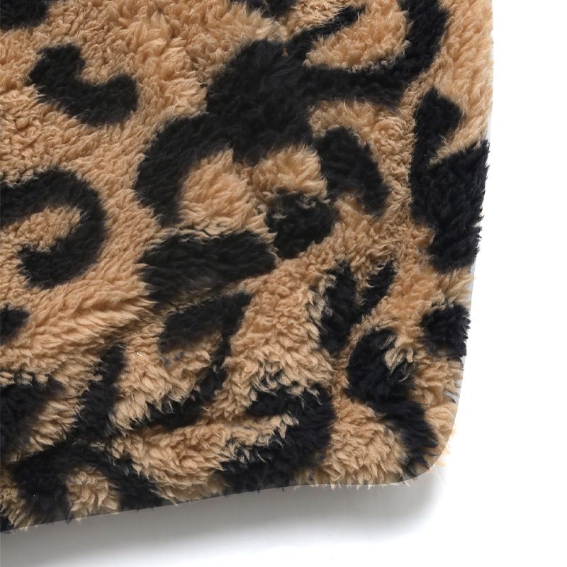 Damenmantel aus Kunstpelz mit Leopardenmuster – Übergroße Winterjacke mit Stehkragen für einen mutigen Stil (Beige, S-XL)_voghion.com