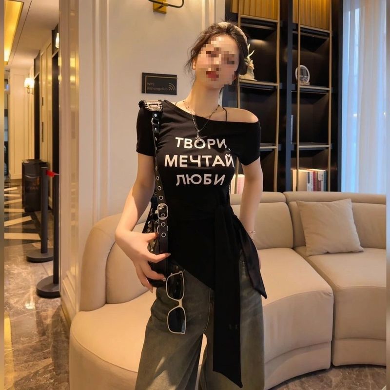 Maglietta a maniche corte in cotone stile americano da donna, con lacci in vita, con spalle scoperte irregolari_voghion.com