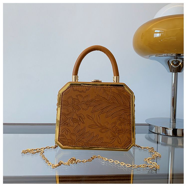 Women's High-End New Fashion Handbag Crossbody Shoulder Evening Versatile Box Bag_voghion.com