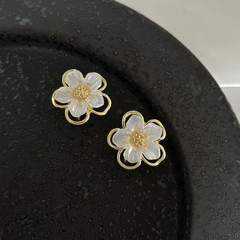 Ear Clips Without Piercings, Premium Pearl Earrings, Earrings._voghion.com
