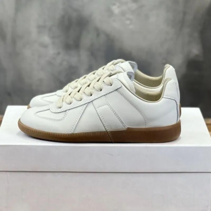 New Style Original Margiela Style Training Versatile Lace-up Unisex Casual Shoes Comfortable Flat Couple White Sneakers_voghion.com