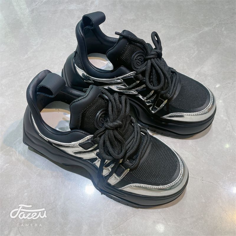 Scarpe casual da donna con punta tonda e lacci, con suola spessa, con aumento di altezza, autunno inverno 2025, nuove_voghion.com