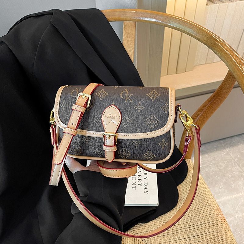 Borsa a tracolla vintage, versatile, casual e alla moda, di alta qualità, da donna, 2025_voghion.com