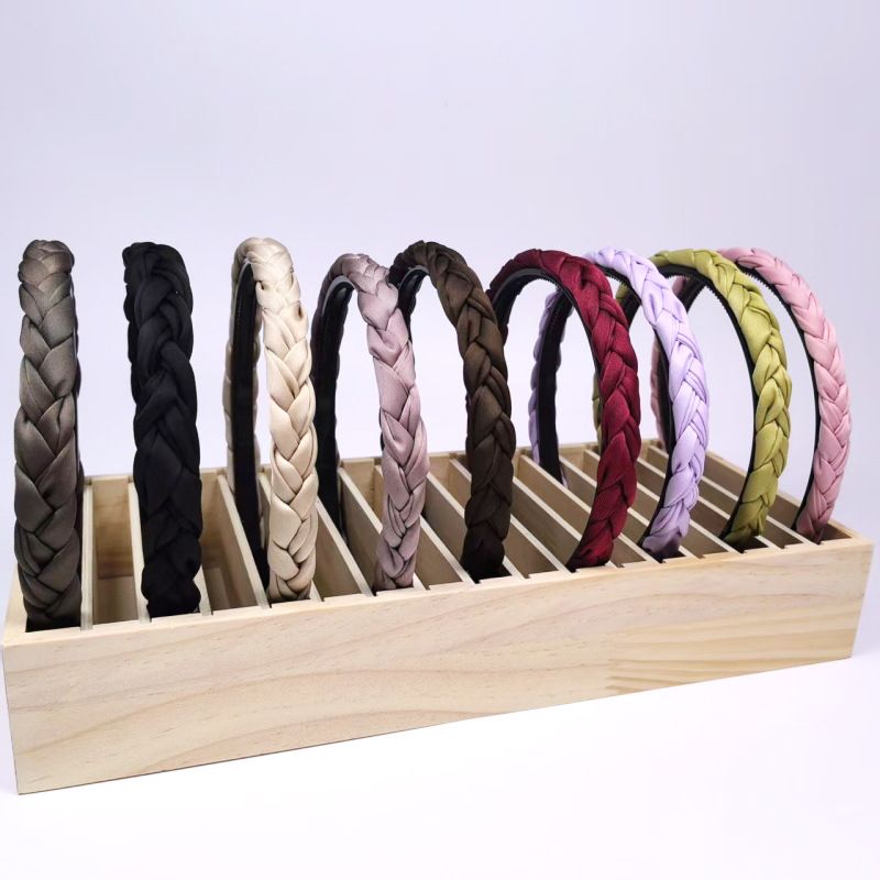 Fascia per capelli intrecciata antiscivolo con dentini, testa di treccia in tessuto versatile e minimalista, fermaglio per capelli a pressione sottile, elegante accessorio per capelli da donna_voghion.com