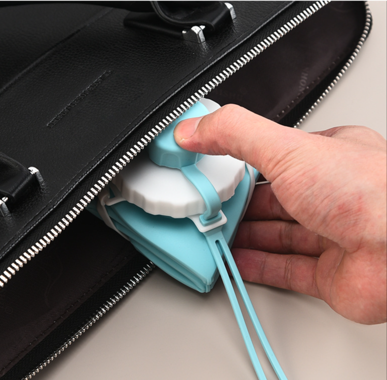 Bouteille d'eau pliable en silicone de grande capacité pour le sport en plein air, idéale pour les voyages et le cyclisme_voghion.com