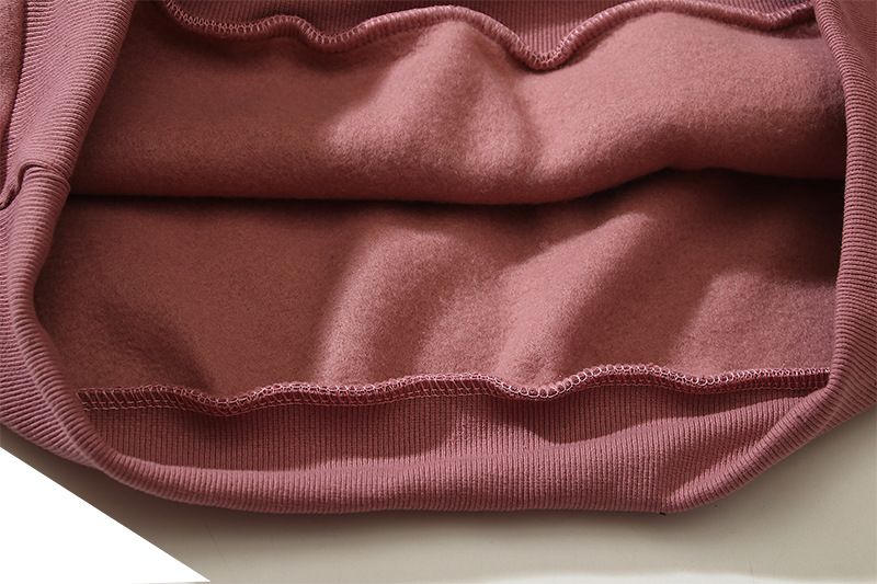 Sweat à capuche en peluche imprimé graffiti peint à la main et teint dans la boue de style hip-hop KAN@YE automne/hiver 2023_voghion.com