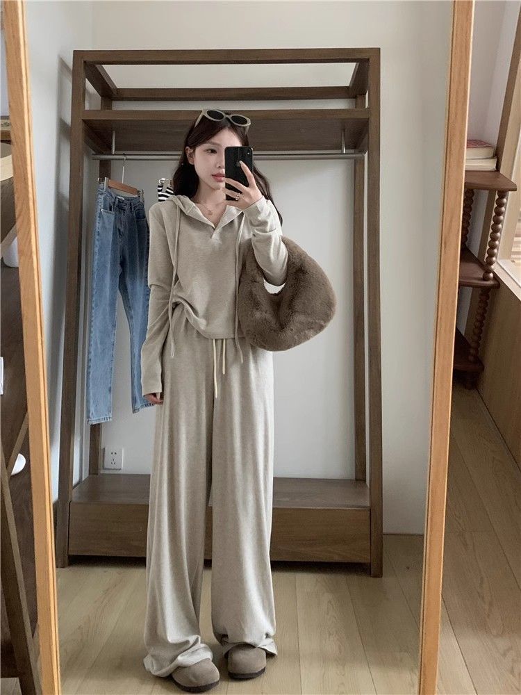 001 Casual Sports Suit For Women, Autumn New Loose Lazy Style, Youthful Fashionable Top And Wide-Leg Pants Two-Piece Set_voghion.com