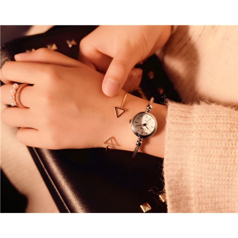 Casual Women's Watch Fresh Student Korean Version Simple Trendy Ulzzang Bracelet Style For Female Students_voghion.com