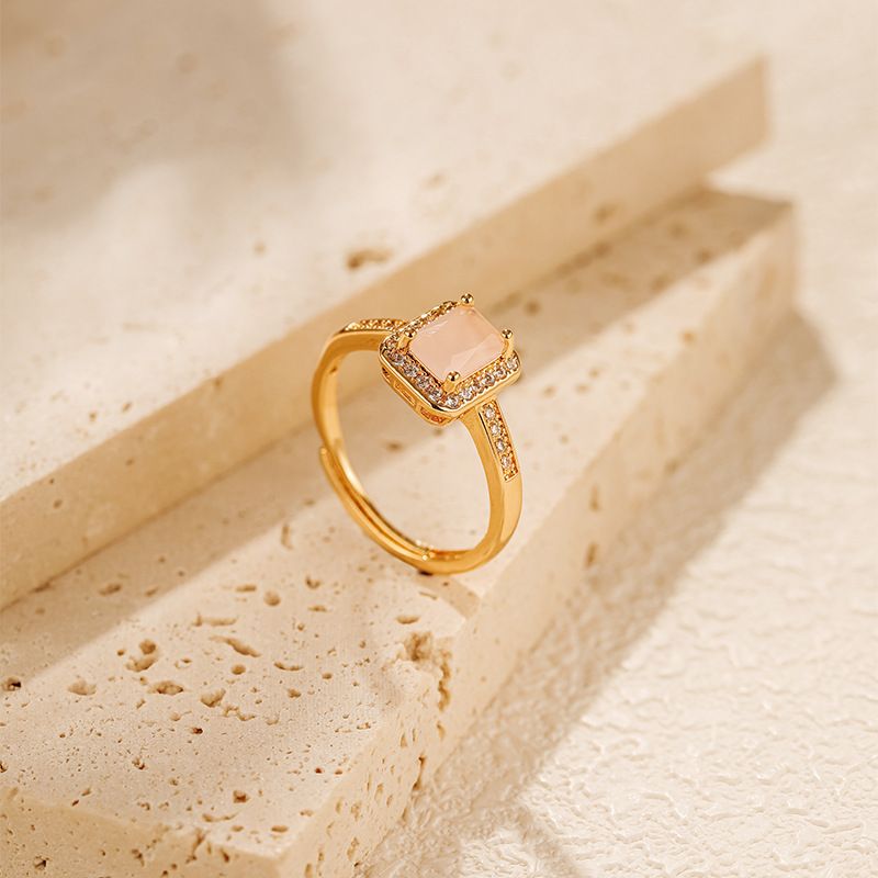 Anello di lusso leggero in zircone, vero oro galvanizzato, colore che preserva la trama del metallo, anello retrò francese, temperamento attivo, anello turchese_voghion.com