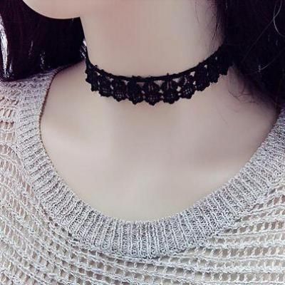 Collier 3D tendance pour femmes 2025, cube d'amour, pendentif en strass étincelant, petite boîte, chaîne à cadenas courte, collier et pendentif Maxi_voghion.com