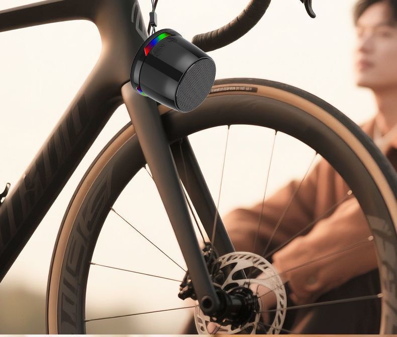 Mini enceinte Bluetooth portable magnétique d'extérieur étanche avec caisson de basses sans fil_voghion.com