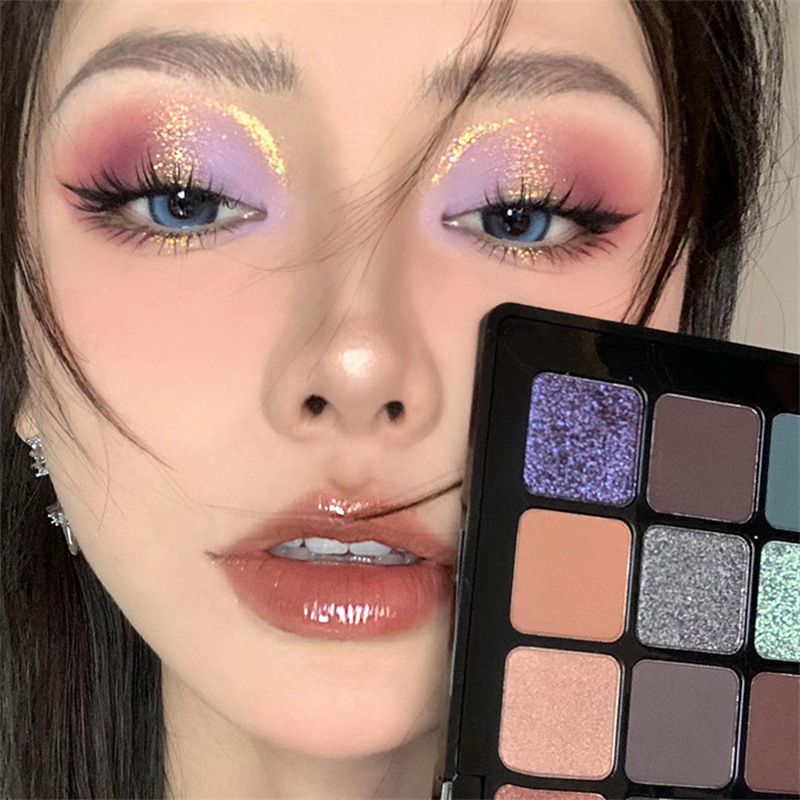 Tour d'horizon de 40 fards à paupières super colorés_voghion.com