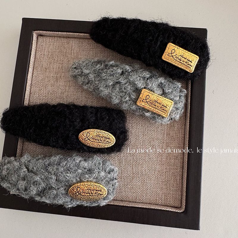 Korean Style Autumn And Winter Wool Gold Standard Oval Rectangular Hairpin Sweet All-match Bangs Side Clip New Hair_voghion.com