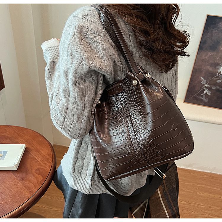 Advanced Crocodile Pattern Handbag for Women 2024 New Texture Single Shoulder Trendy Fashion Versatile Crossbody Bag_voghion.com