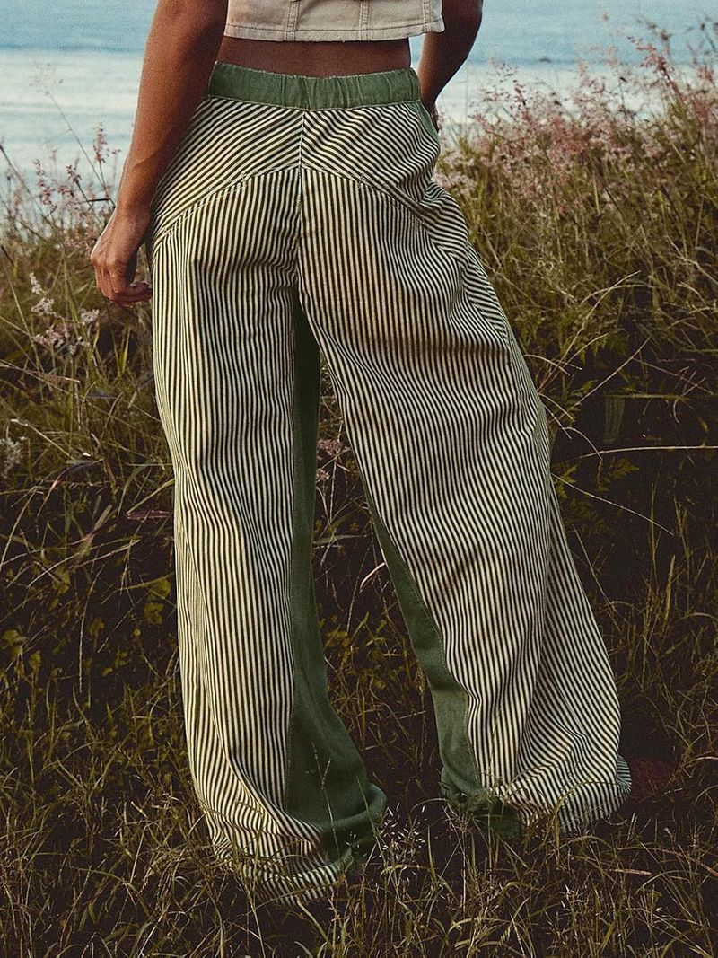 Gestreifte Jeans mit weitem Bein für Damen – Lässige Jeanshose mit hoher Taille und lockerer Passform, elastischem Bund und Patchwork-Design für Streetwear-Mode_voghion.com