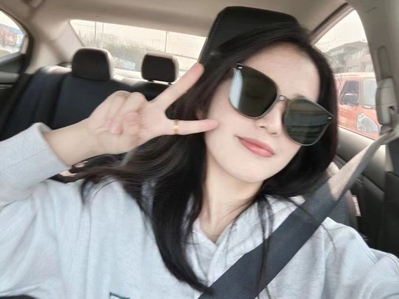 Unter der Banane zusammenklappbare Sonnenbrille mit Luftpolster, Sonnenschutz für Damen, neuer vielseitiger Trend, UV-beständig_voghion.com