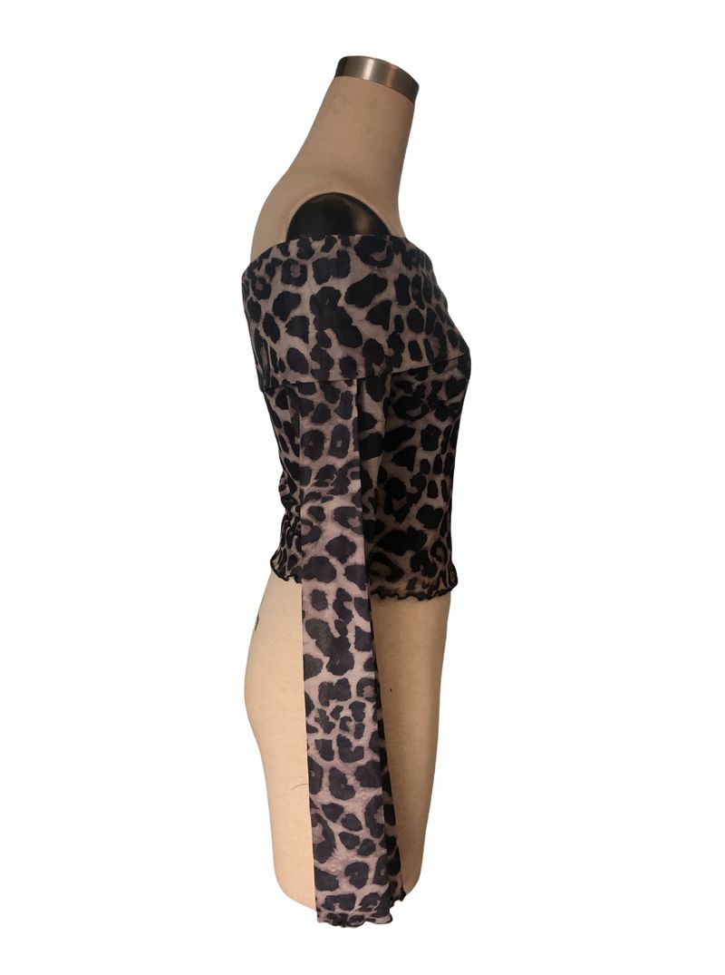 Damenbekleidung Neue Sexy One-Shoulder Langarm-T-Shirt Leopardenmuster Mesh Top Sexy Hot Girl_voghion.com