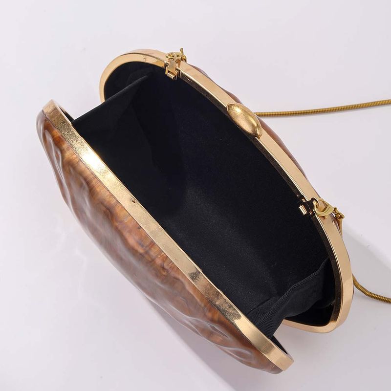 Pochette in acrilico di ispirazione vintage con conchiglia: elegante borsa a tracolla ovale per matrimoni, feste serali e outfit boho chic_voghion.com