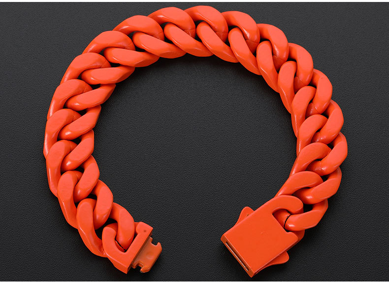 Bracciale cubano in acciaio inossidabile con vernice colorata da uomo, bracciale in acciaio al titanio di alta qualità, resistente allo sbiadimento, gioielli hip hop da uomo_voghion.com