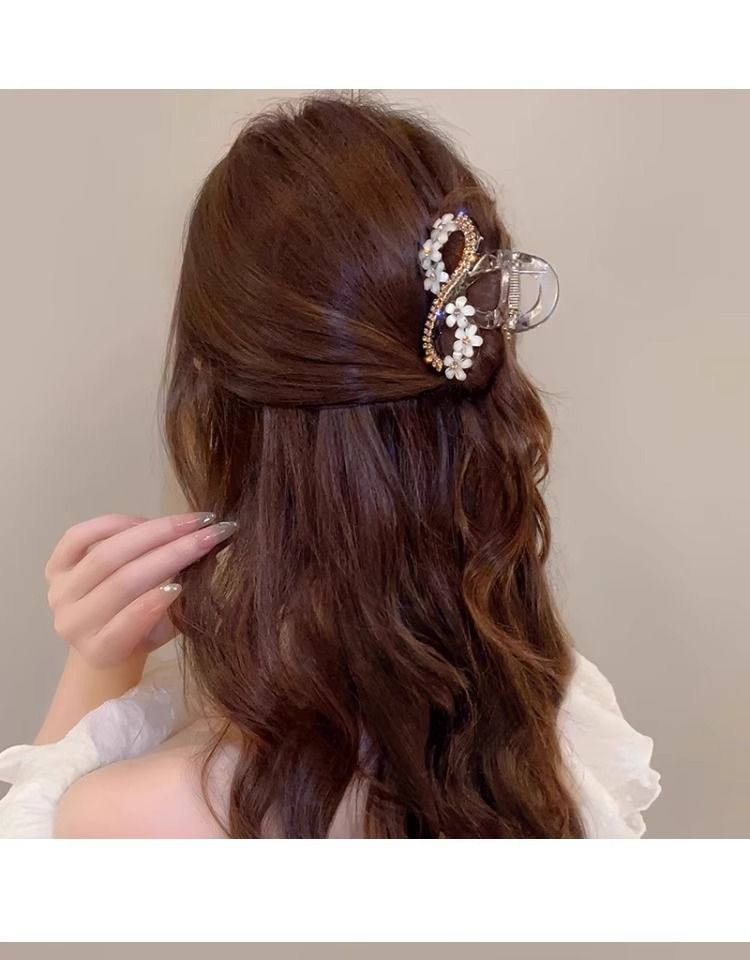 Elastici per capelli di medie dimensioni a forma di fiore da donna, legati a metà dietro la testa, per mettere in risalto il volume, elastici per capelli Shark Clips_voghion.com