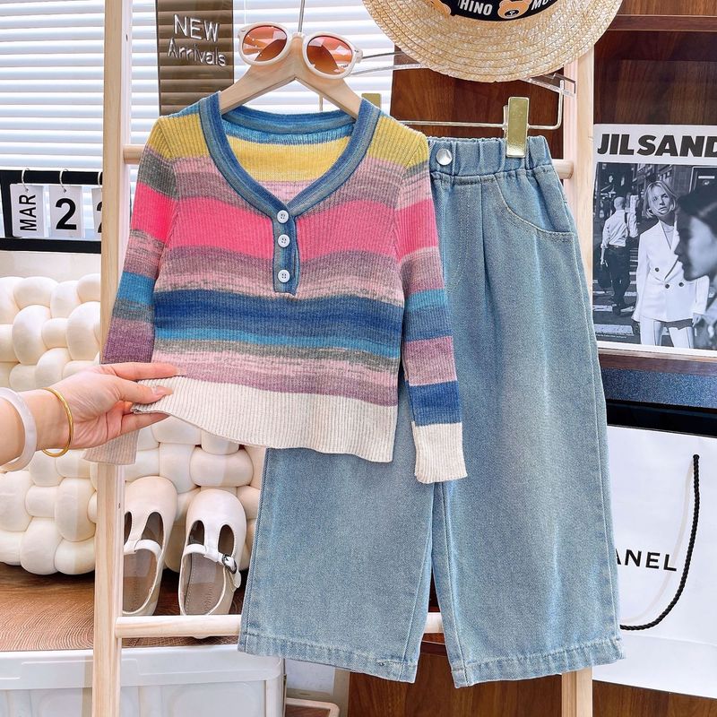 Vêtements pour enfants 2024 printemps et automne nouveau costume pour filles pull arc-en-ciel jean droit costume deux pièces_voghion.com