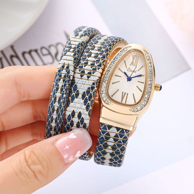 2025 Neues, heiß verkauftes Schlangenarmband mit diamantförmigem Zifferblatt in Schlangenform für Damen, Quarz-Persönlichkeitsuhr_voghion.com