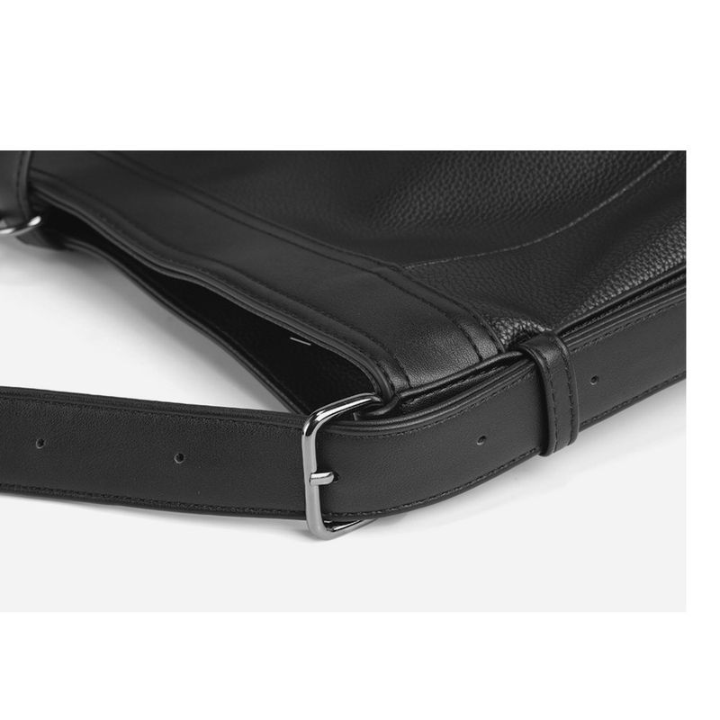 2025 Fall And Winter New Trend Designer Simple Men's Commuter Shoulder Bag Fashionable Hundred_voghion.com