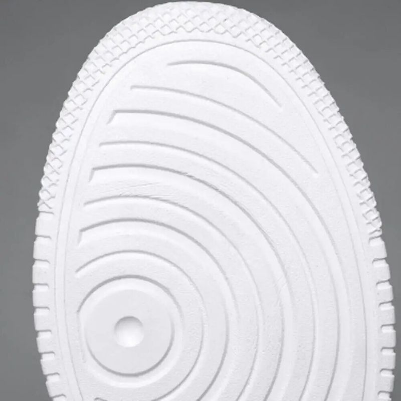 2024 neue männliche erwachsene student mode trend freizeit sport bord kleine weiße männer trendige schuhe_voghion.com