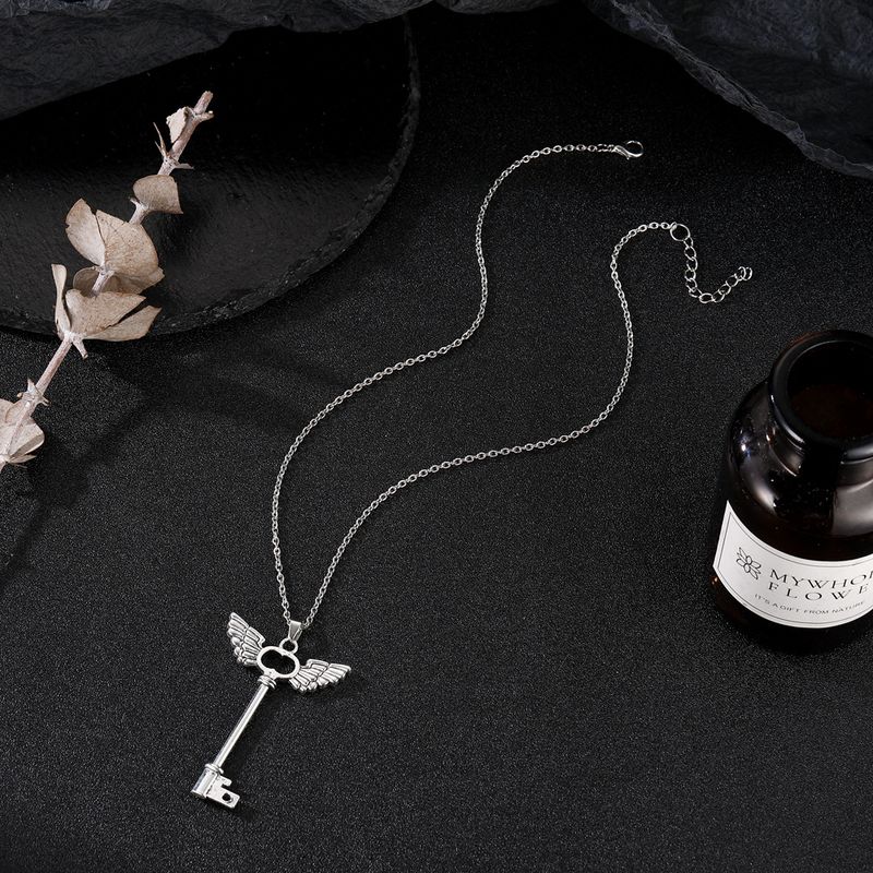 Neue personalisierte modische Engelsflügel, Schlüsselanhänger, Halsketten und Accessoires_voghion.com