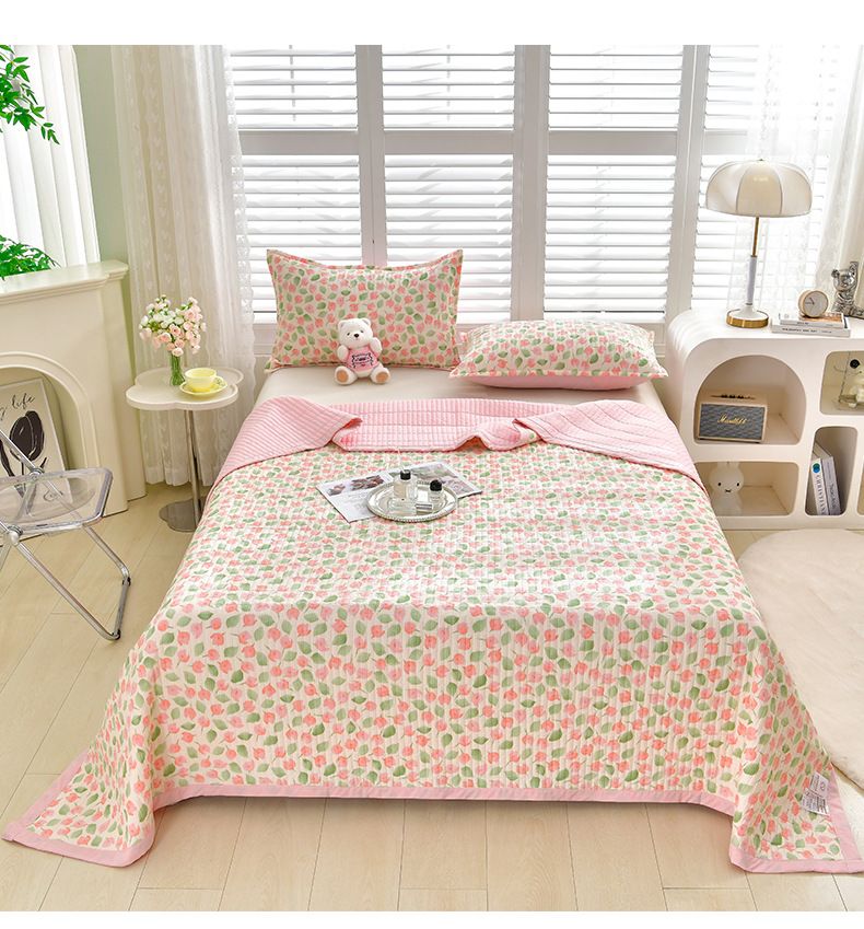 Home Textile Summer Bubble Cotton Quilted Bed Cover Single Piece Four Seasons Quilted Bed Sheet Mattress_voghion.com