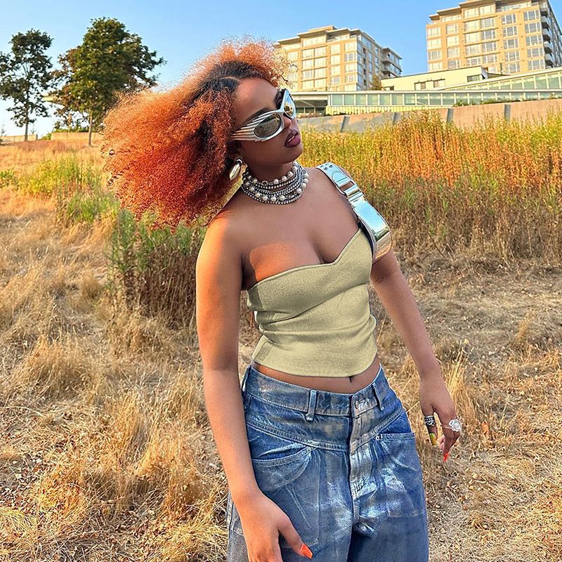 Vestito da festa beige in denim, aderente, largo, corto, con perline, a V, lungo, mini, autunno, con bottoni, cerniera, comodo e traspirante._voghion.com