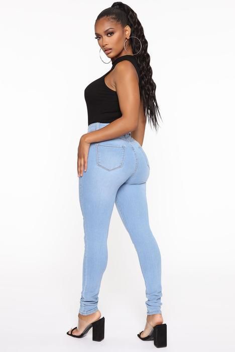damjeans med hög stretch och pennbyxor_voghion.com