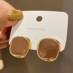 Gümüş İğne Moda Kişilik Yağ Damlası Altın Üst Düzey His Zarif 2024 Trend Küpe Kadın_voghion.com