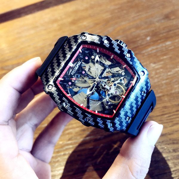 Montre mécanique automatique à tourbillon squelette_voghion.com