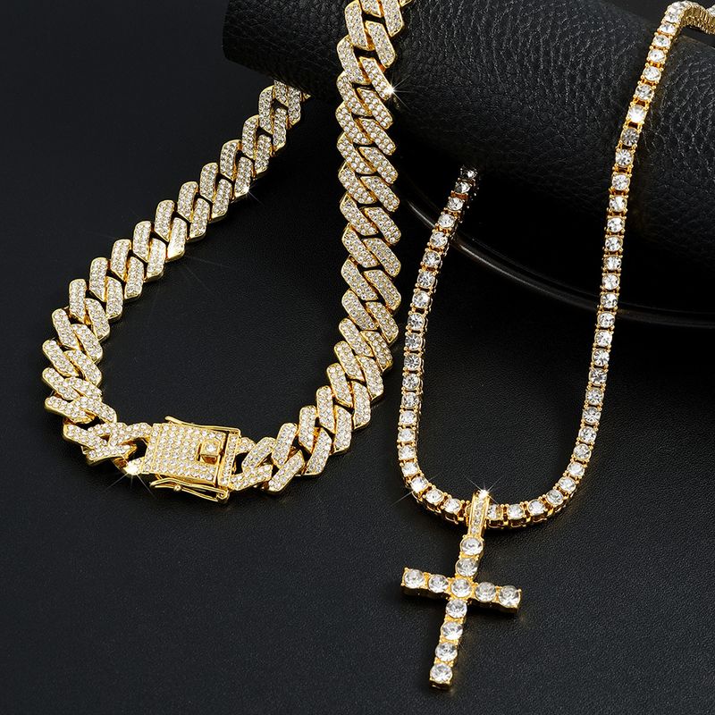 Collier exquis à la mode, personnalité de niche, sens haut de gamme, tout assorti, bijoux de luxe légers et simples_voghion.com