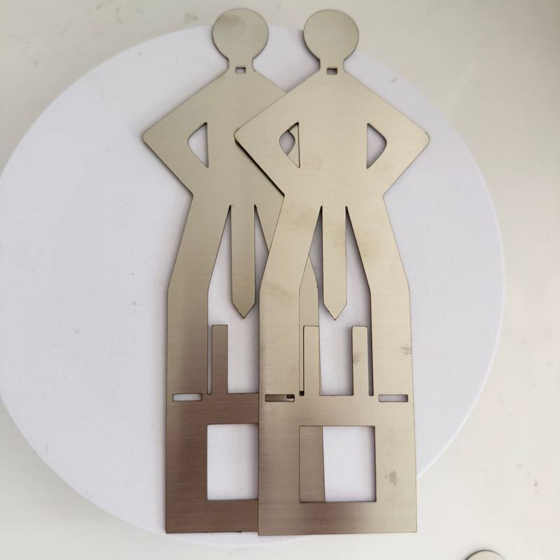 Edelstahl-Grillhalter für den Außenbereich, menschliche Form, Grillwurstständer, neues Produkt_voghion.com