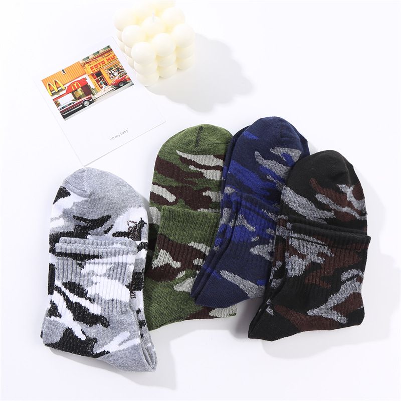Calzini corti alla moda da uomo, a metà polpaccio, in cotone, caldi, in jacquard, a metà lunghezza, autunno inverno, 2025d, mimetici_voghion.com