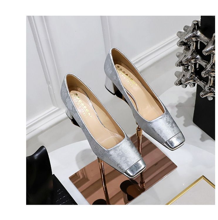 5288-8 Stil Damenschuhe, Luxus, elegant, dicker Mittelabsatz, heller Mund, farblich blockierte quadratische Zehenpartie, bestickte Seide,_voghion.com