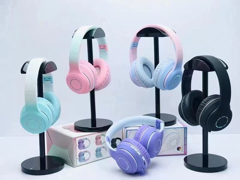 Cuffie stereo sportive ST99 con subwoofer, pieghevoli, luminose e Bluetooth, per mangiare pollo, lezioni online_voghion.com