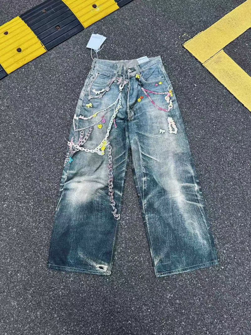 „Postapokalyptische Arbeitskleidung – AC-130 Distressed Jeans (schlammgefärbt und wischfest für Underground-Plattenläden und verlassene Fabriken)“_voghion.com