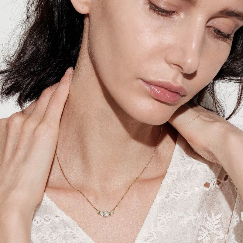 Minimalistische, exquisite, trendige Halskette im Ins-Stil mit unregelmäßiger geometrischer Form für Damen, vielseitiges Schlüsselbein für den Pendelverkehr im Herbst und Winter_voghion.com