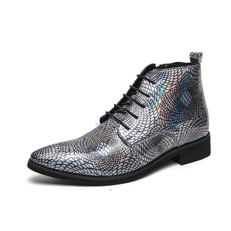 TerraStride New 38-48 Stivali alti britannici 2025 Autunno Inverno Scarpe a punta in pelle verde di grandi dimensioni_voghion.com