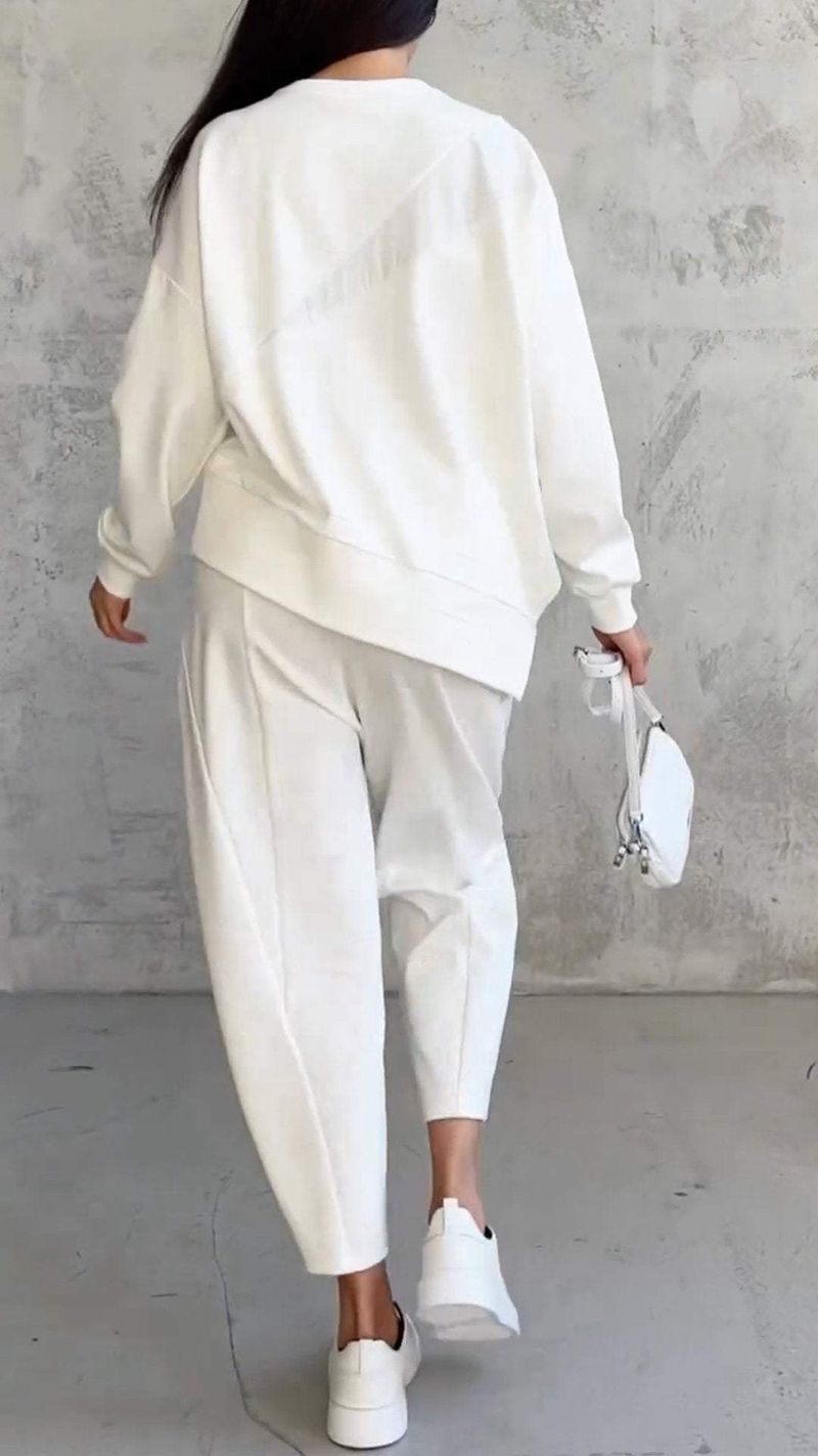 Women's Oversized Drop-Shoulder Sweatshirt & Jogger Set – Streetwear Lounge Wear With Asymmetrical Hem_voghion.com