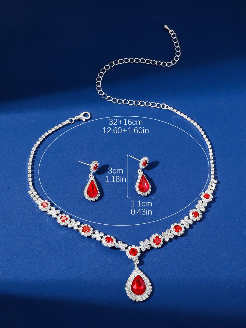 halsbandsset örhänge smyckesset bankettklänningsset halsband moderiktigt brudsmycken_voghion.com
