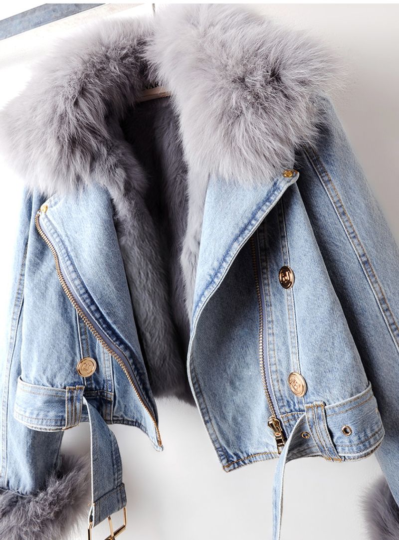 Giacca corta da donna in denim di piccole dimensioni, alla moda, con collo in pelliccia di volpe e fodera in pelliccia di coniglio, stile autunno e inverno_voghion.com